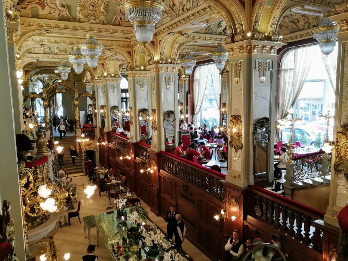 New York Palace View Apartament Budapesta